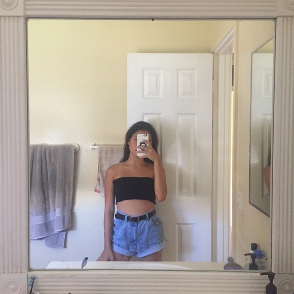 vintage high waisted denim shorts - Picture 2 of 5